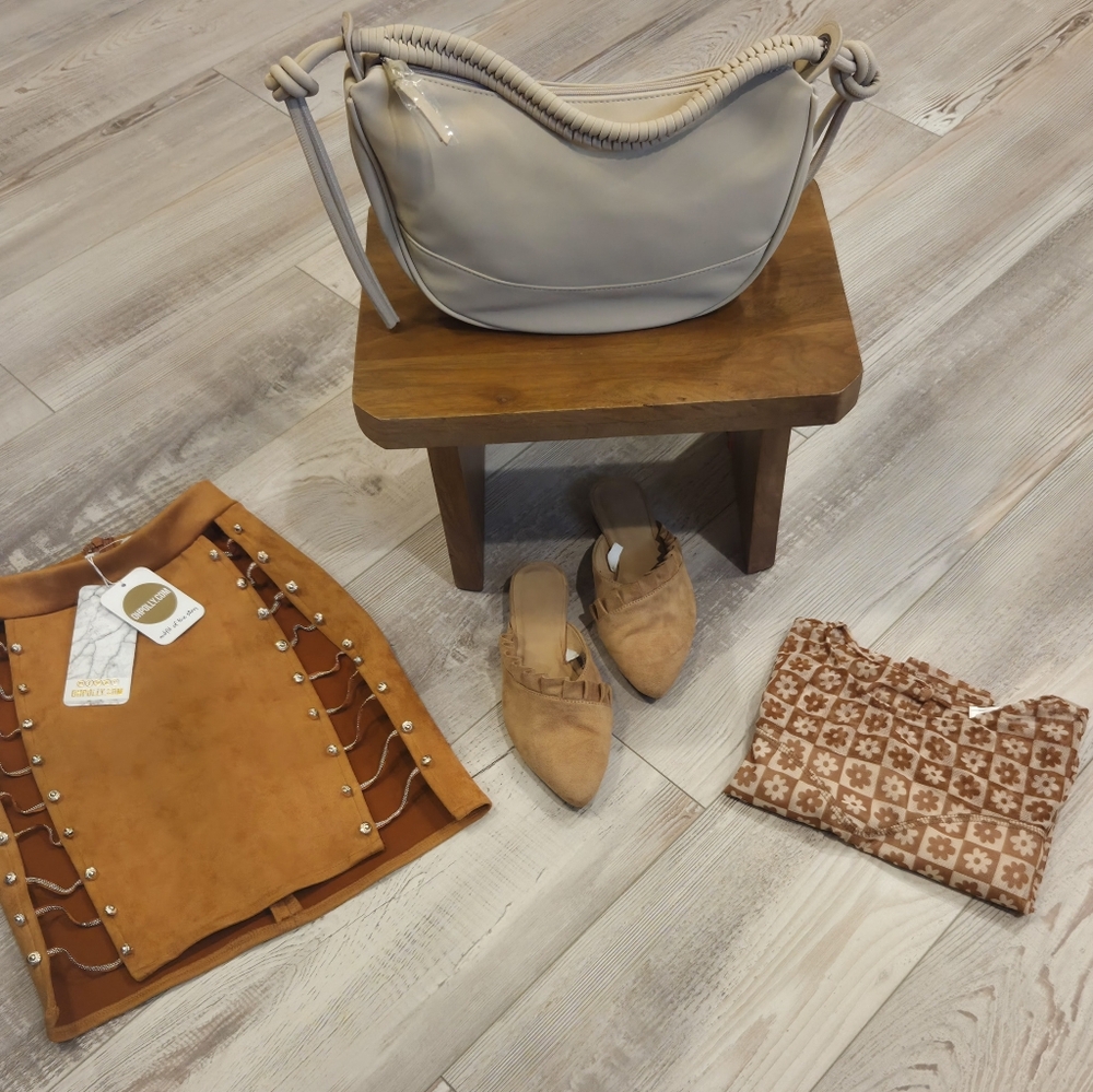 Cee Klein Camel Crescent Shoulder Bag With Braided Strap & Ties - Picture 4 of 4